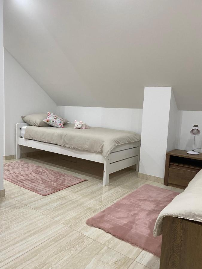 Apartma Azurre Postojna Εξωτερικό φωτογραφία