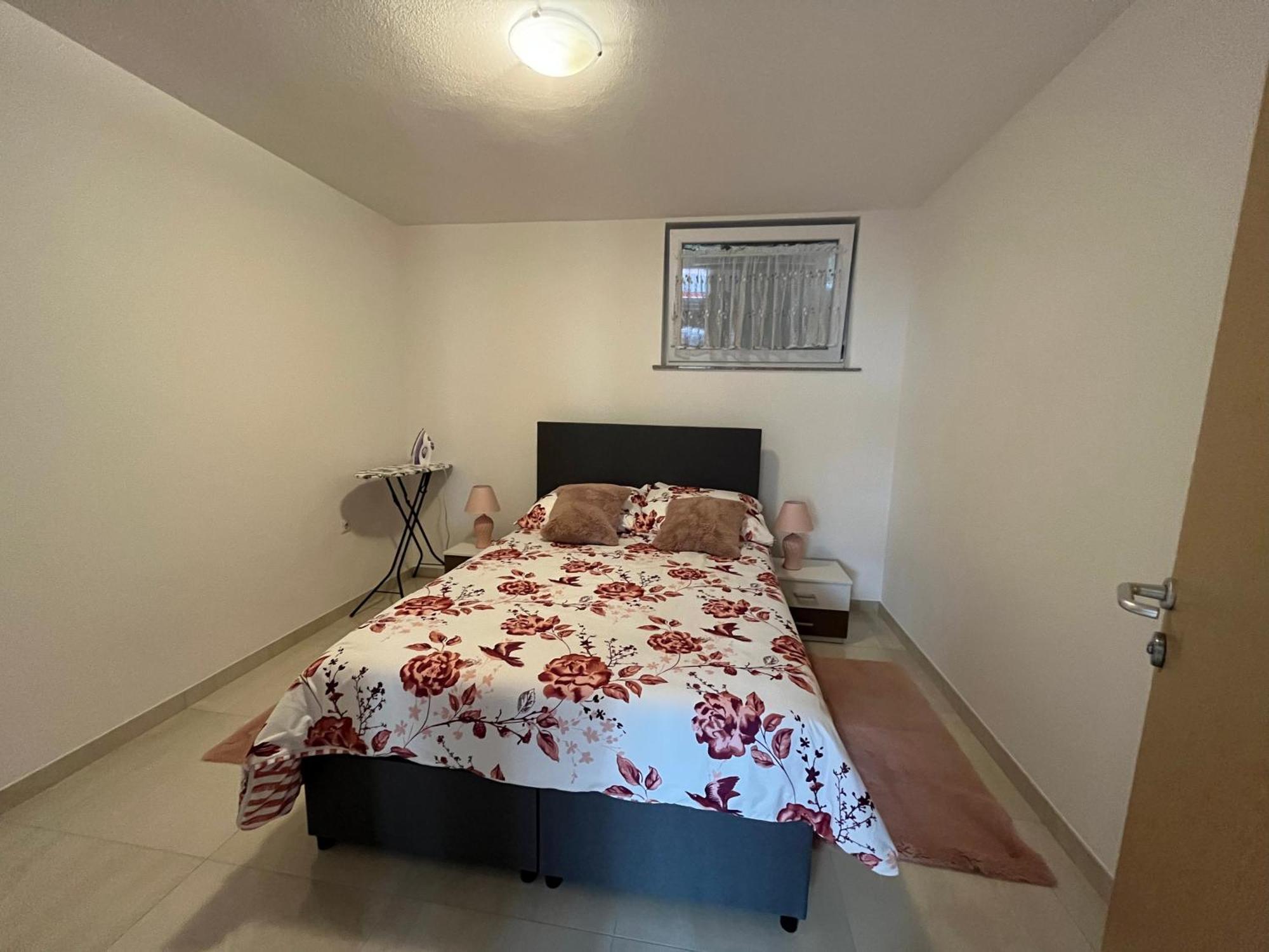 Apartma Azurre Postojna Εξωτερικό φωτογραφία