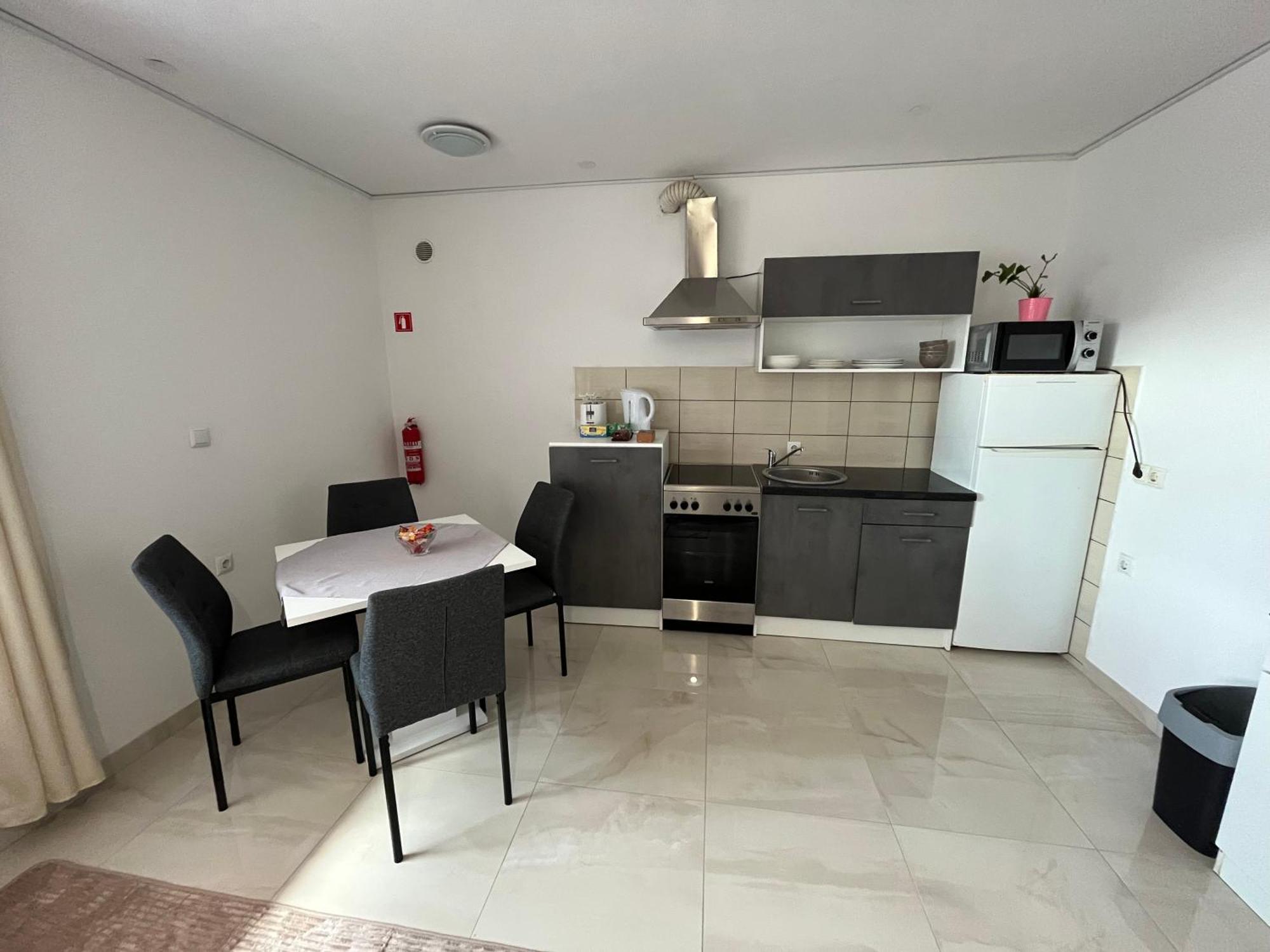 Apartma Azurre Postojna Εξωτερικό φωτογραφία