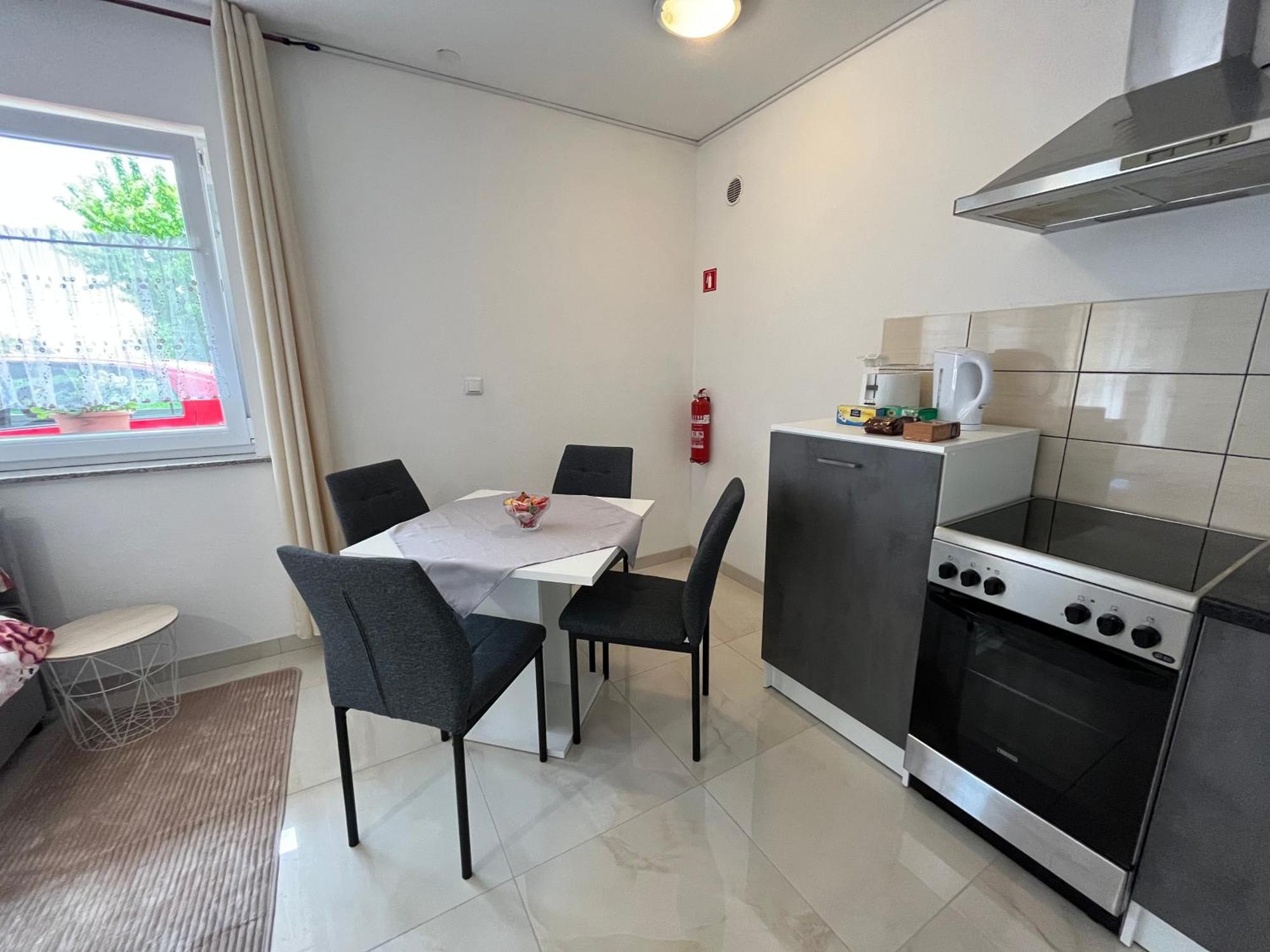 Apartma Azurre Postojna Εξωτερικό φωτογραφία